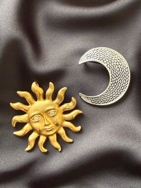 Avon Gold Sun Face & Silver Sarah Coventry Moon Brooches Vintage